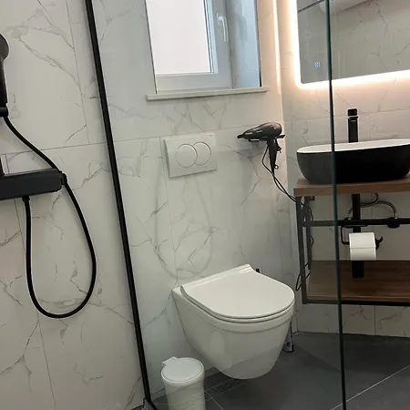 Ferguson 卓得诺沃