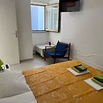Ferguson Apartman *