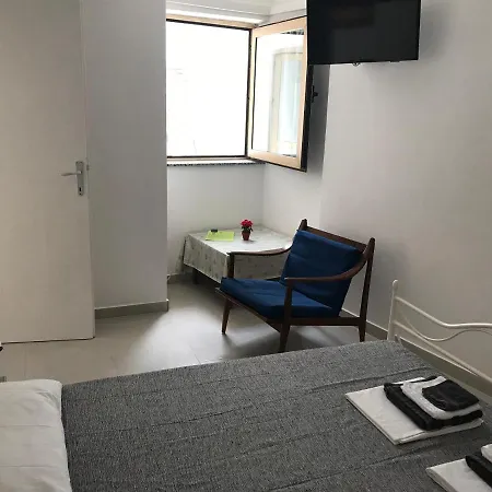 Ferguson Apartmán *