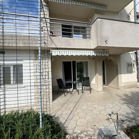 Ferguson Apartmán Jadranovo