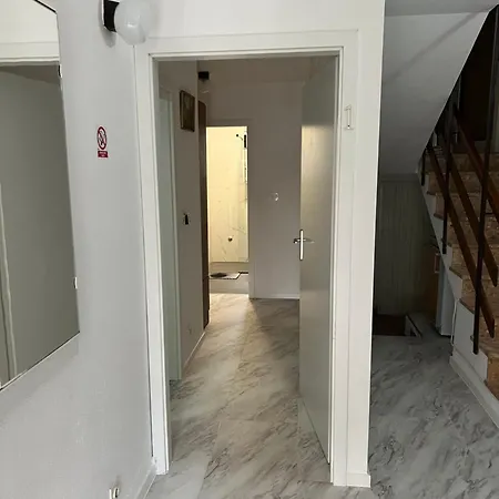 Ferguson * ヤドラニヴォ